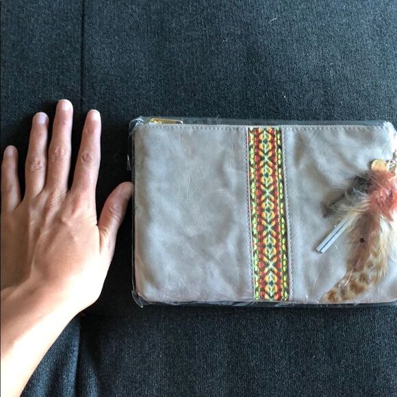 Kim and Zozi Hip Clutch Gray Neon Band & Feathers - Picture 5 of 6